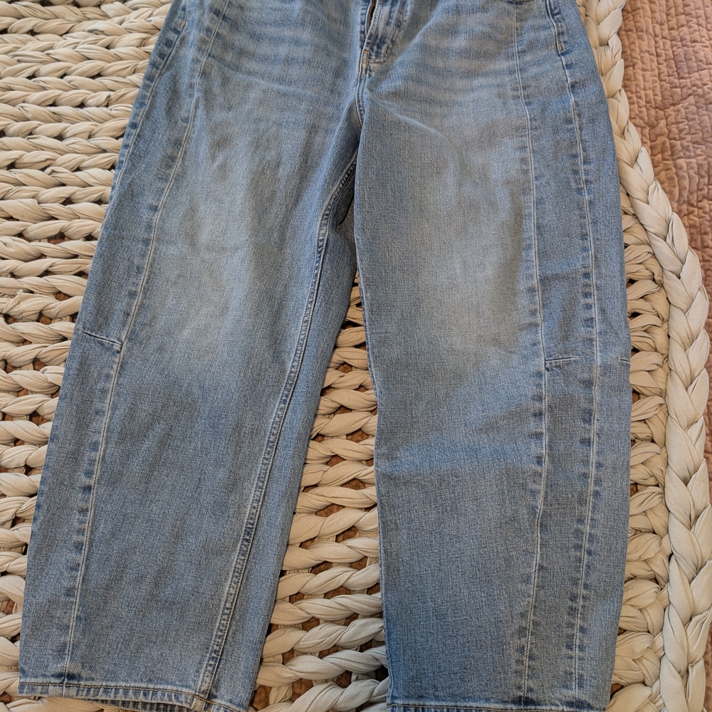 Old Navy Light Blue Ankle Jeans